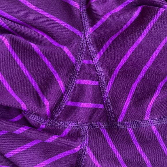 Athleta XL capris - Picture 6 of 8